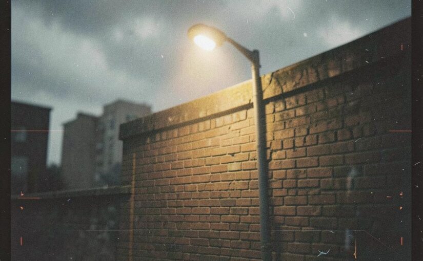 人间灯火·把城墙唱开 封面